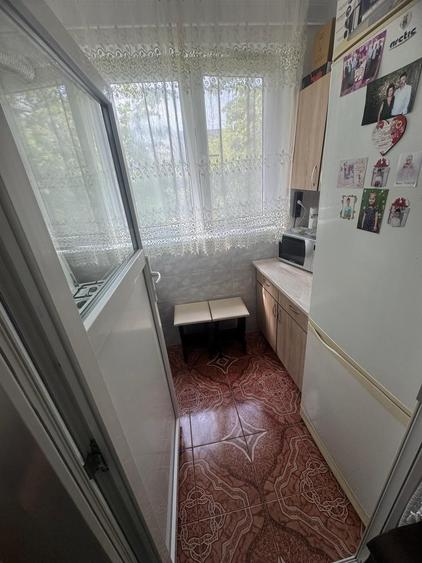 Garsonieră decomandată în Dobroești
