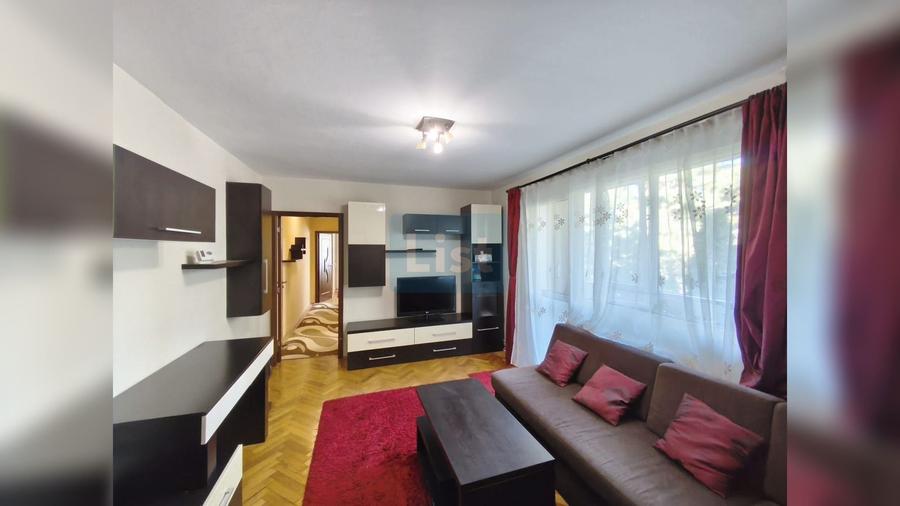 Apartament cu 3 camere semidecomandat, mobilat în Gheorgheni