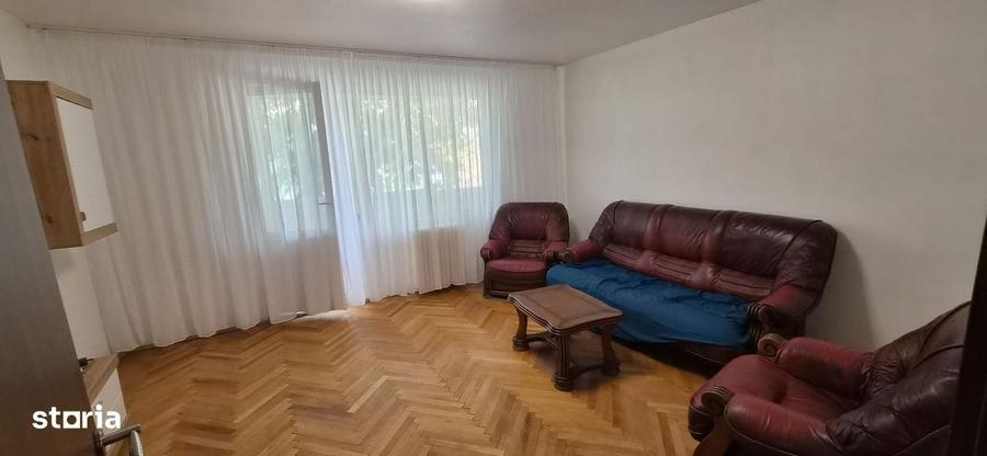 Apartament 3 Camere Etaj 1 Complex Studentesc 450 euro - 13
