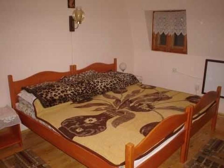 Casă cu 2 camere în Beliș