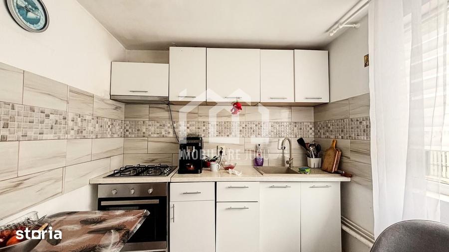 Casă cu 3 camere cu Teren 500 Mp în Jucu