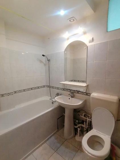 Garsonieră decomandată în Valea Cetății