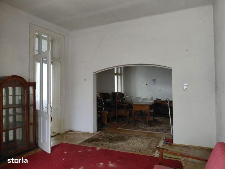 Casă cu 3 camere în Grigorescu