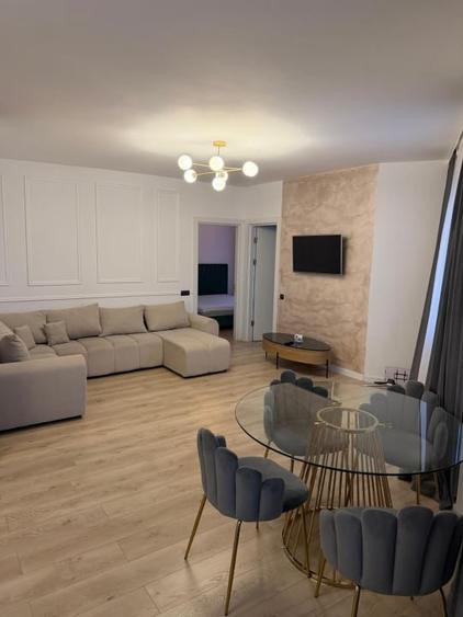 Apartament cu 3 camere semidecomandat, mobilat în Mănăștur