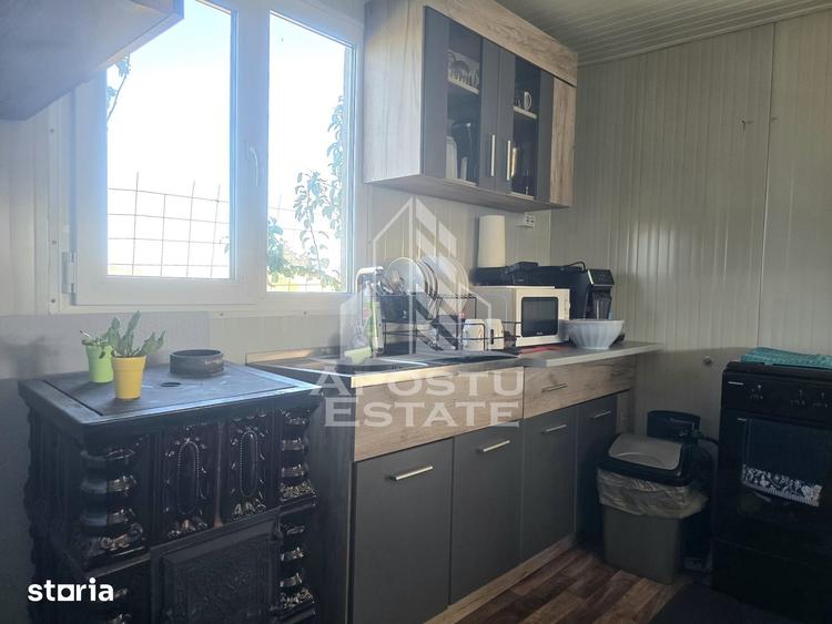 Casă cu 2 camere cu Teren 1700 Mp în Vladimirescu