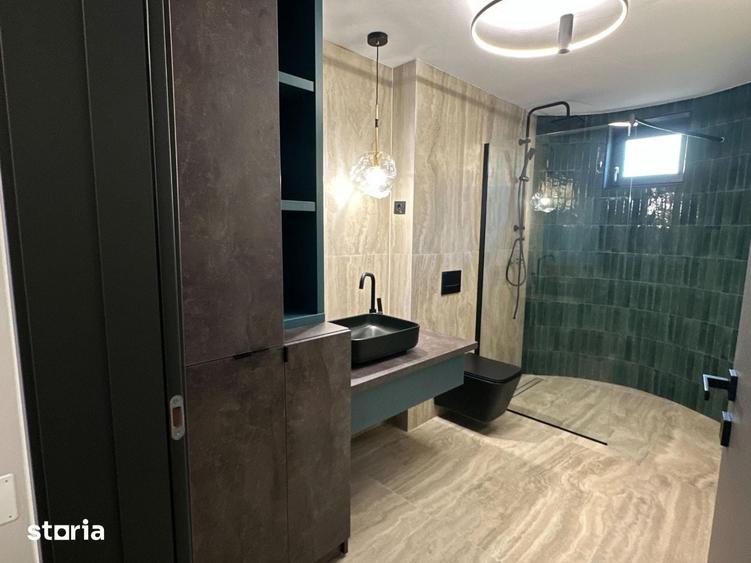 Casă cu 4 camere cu Teren 400 Mp în Vlădești