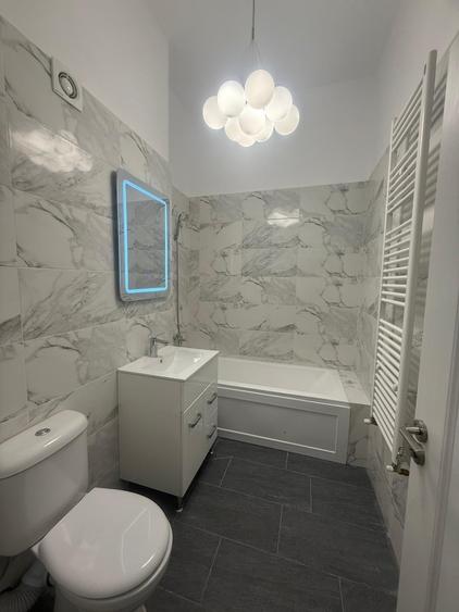 Apartament cu 3 camere decomandat în Chiajna