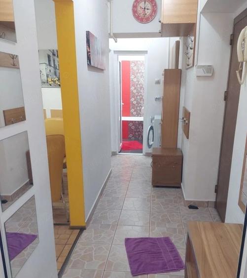 Apartament cu 2 camere decomandat în Tomis III