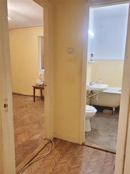 Apartament 2 camere semidecomandat, zona Stadionului - 3