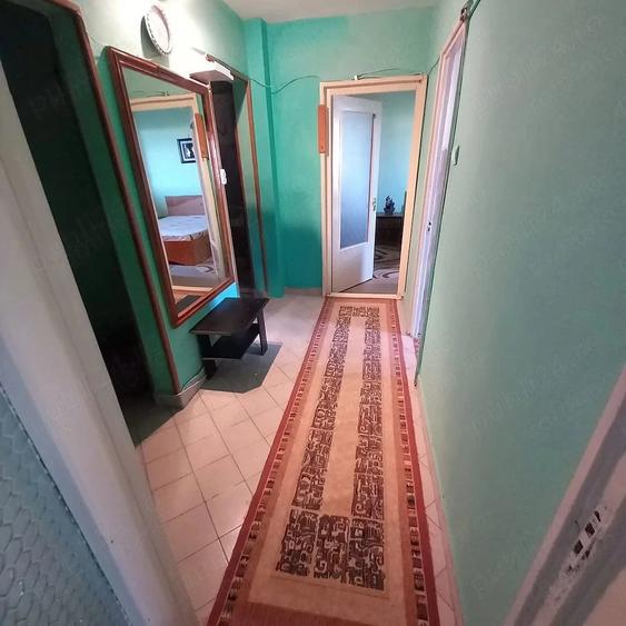 Apartament cu 2 camere decomandat în Siderurgiștilor