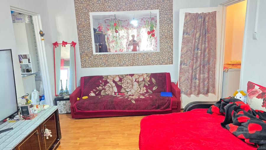 Apartament cu 2 camere semidecomandat în Minerul