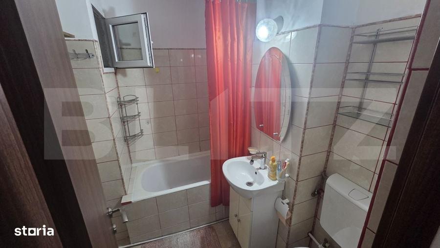 Apartament cu 2 camere decomandat în Industrială