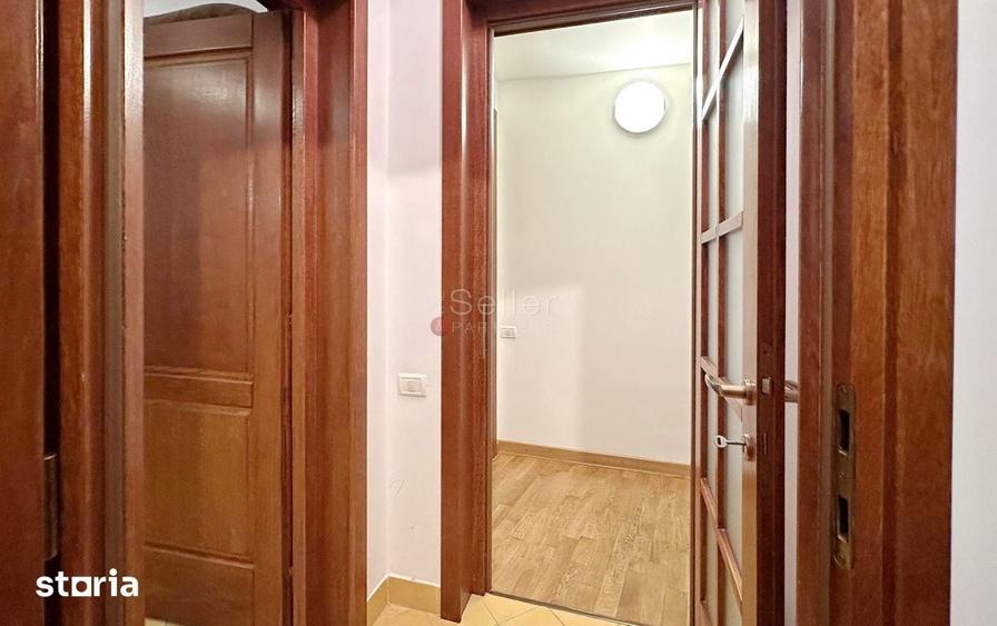 Apartament cu 4 camere în Schei