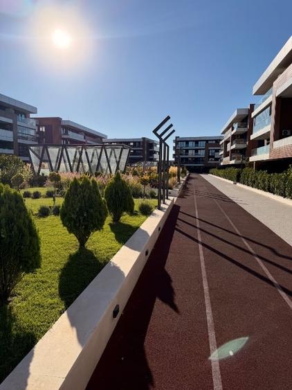 Apartament cu 4 camere decomandat în Theodor Pallady