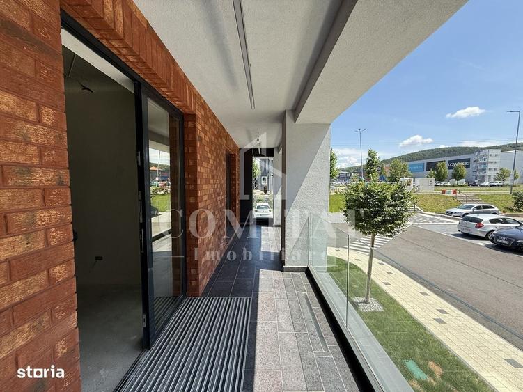Spațiu comercial, de 119 mp, în Florești