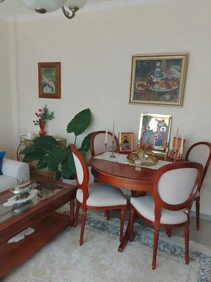 Apartament cu 3 camere decomandat în Vest