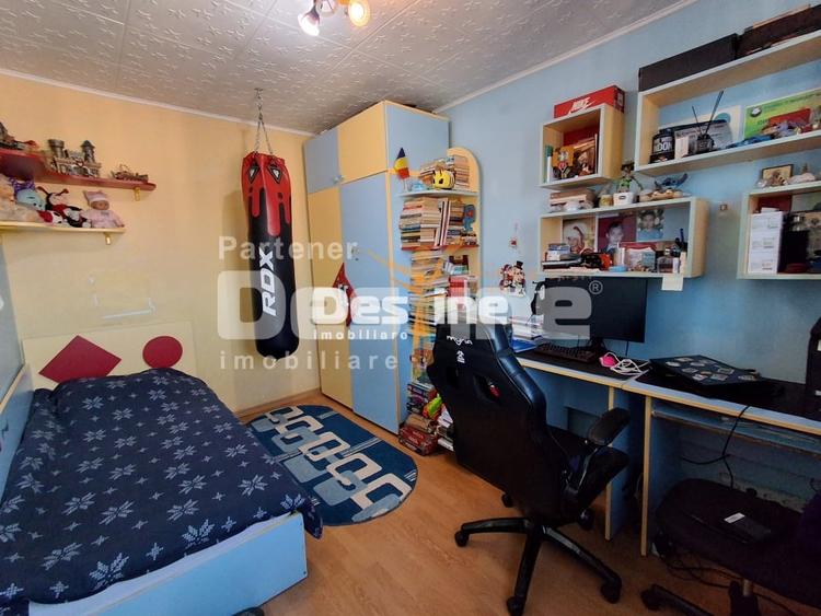 Apartament  3 camere, semidecomandat, Alexandru Cel Bun, 89.900 EURO - 4