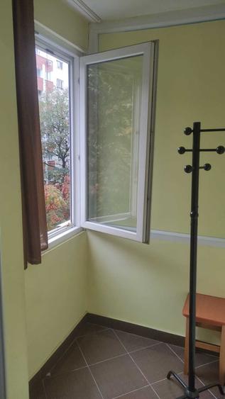 Apartament cu 2 camere semidecomandat în Vatra Luminoasă