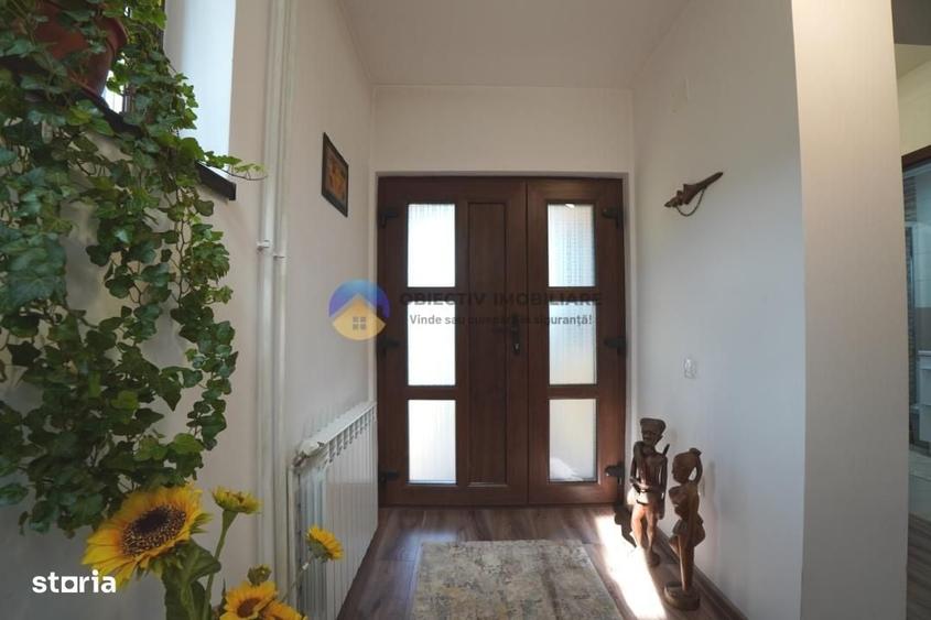 Casa si teren langa lacul Pangarati , mobilata si utilata - 13
