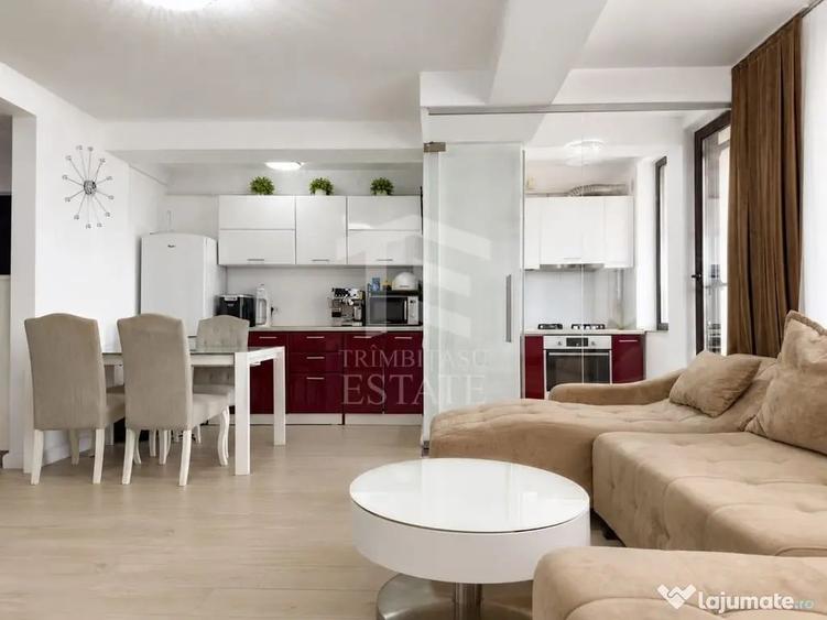 Apartament cu 3 camere semidecomandat în City Park Mall