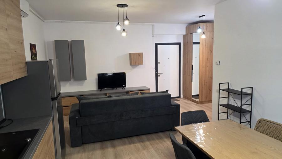 Apartament cu 2 camere semidecomandat în Virtuții