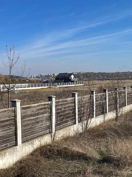 Teren de 600 mp, în Slătioara