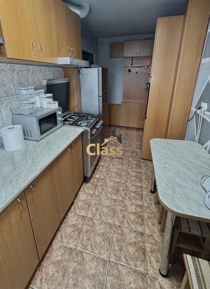 Apartament cu 3 camere semidecomandat, mobilat în Mănăștur