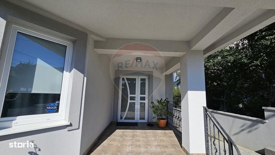 Casa / Vila de lux cu 8 camere de vanzare in Obcini, Suceava - 15
