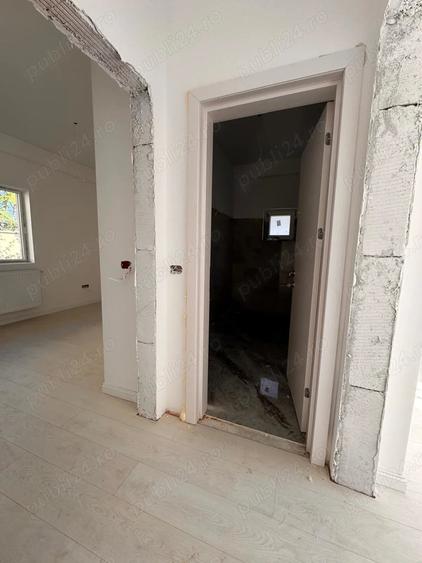 Casă cu 3 camere cu Teren 185 Mp în Central