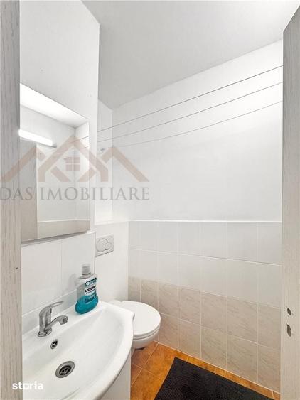 Apartament cu 3 camere în Traian