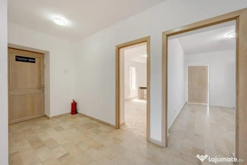 Casă cu 3 camere cu Teren 115 Mp în Drumul Sării