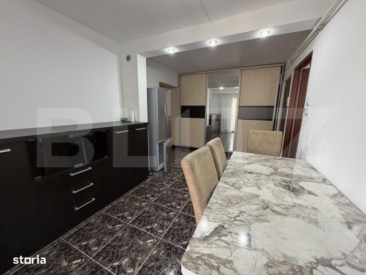 Apartament cu 3 camere decomandat în Central