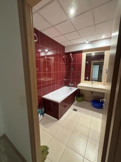 Apartament cu 2 camere decomandat în Vitan