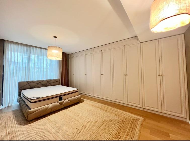 Apartament cu 3 camere semidecomandat, mobilat în Herăstrău