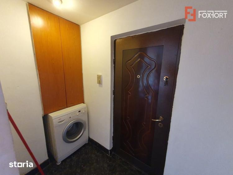Apartament cu 2 camere decomandat, mobilat în Steaua