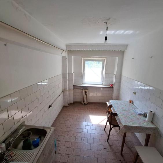 Apartament cu 3 camere decomandat în Ultracentral