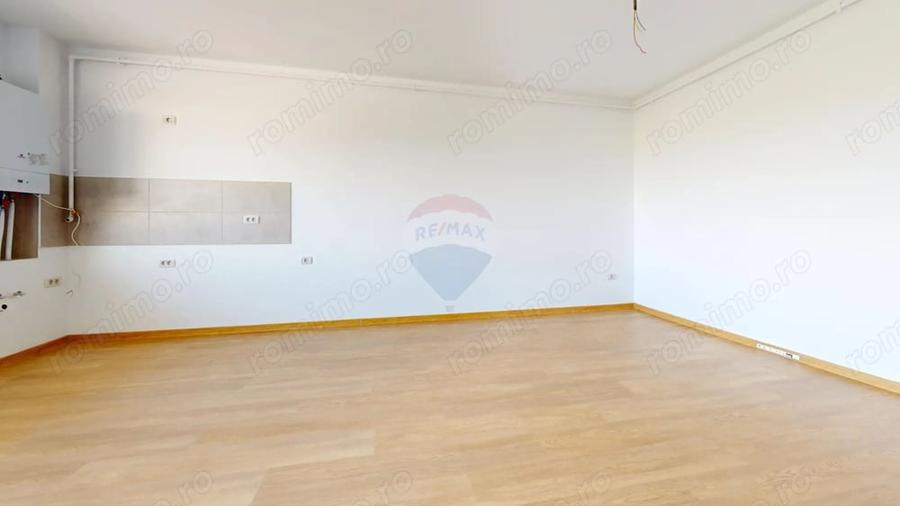 Garsonieră decomandată în Sânpetru