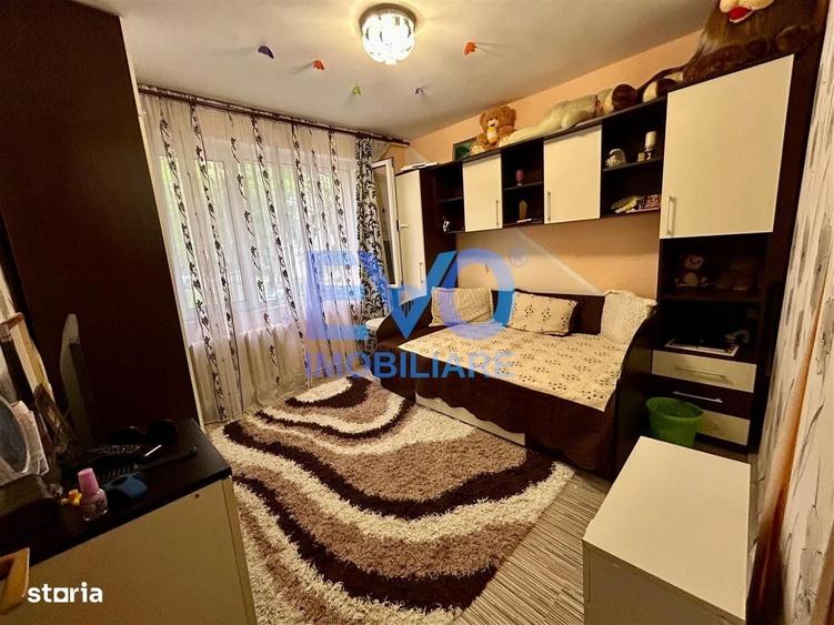Apartament cu 3 camere în Alexandru cel Bun
