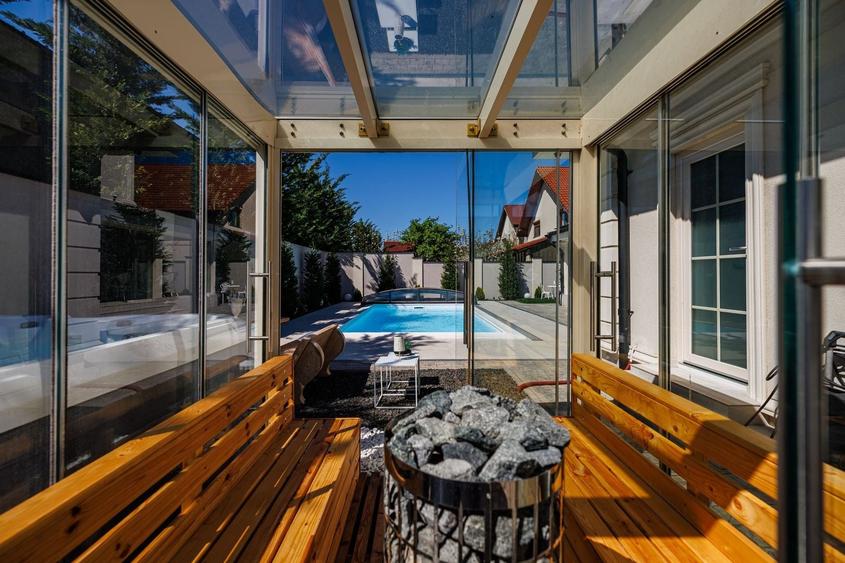 Casă cu 6 camere cu Piscina în Moșnița Nouă