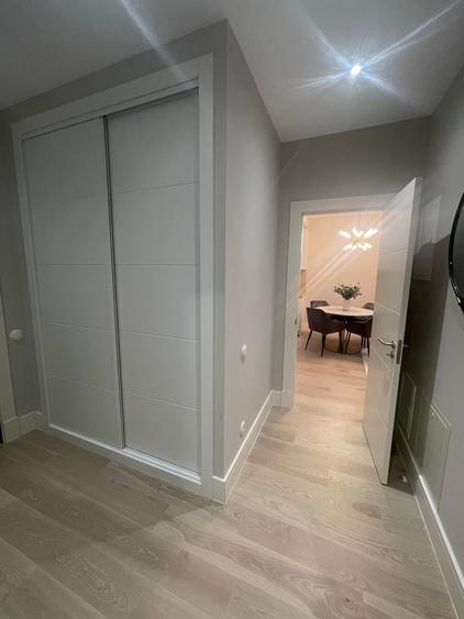 Apartament cu 3 camere decomandat, mobilat în Pipera