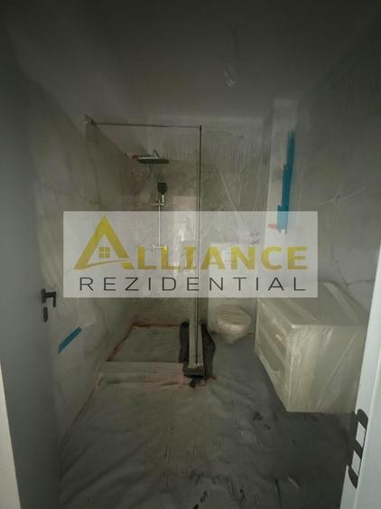 Apartament cu 2 camere decomandat în Apărătorii Patriei