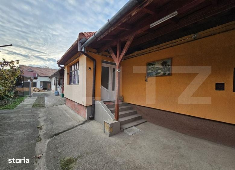Casă cu 4 camere cu Teren 2046 Mp în Central