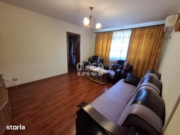 Apartament cu 2 camere în Micro 6