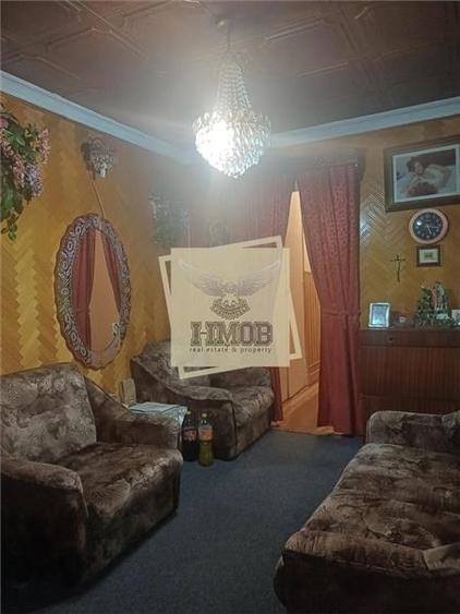 Apartament cu 4 camere decomandat în Vasile Aaron