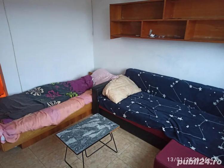 Garsonieră decomandată în UMT