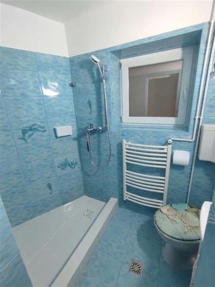 Apartament cu 2 camere semidecomandat, mobilat în Calea Călărașilor