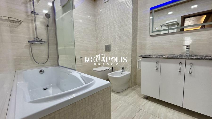 Apartament cu 4 camere în Tractorul