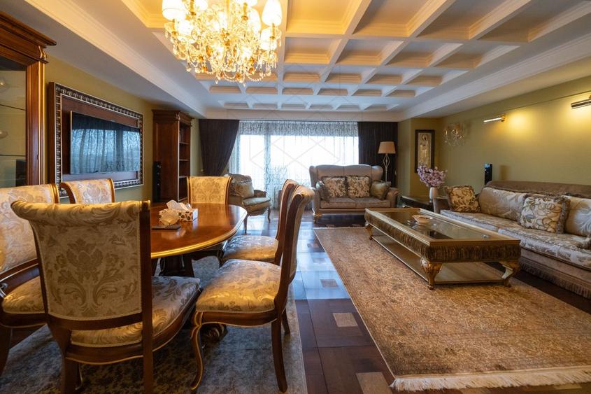 Apartament cu 3 camere decomandat în Herăstrău