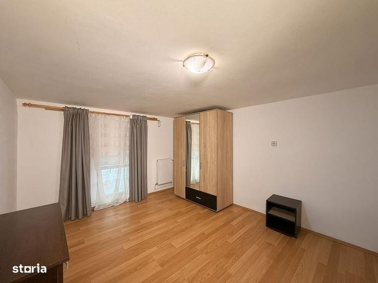 Apartament cu 4 camere în Central