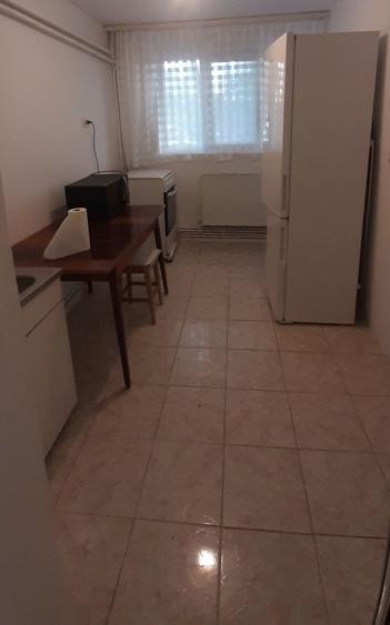 Apartament cu 2 camere decomandat în Dunărea